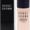 Fond de teint longue tenue Bobbi Brown SPF 15 couvrant mat-3