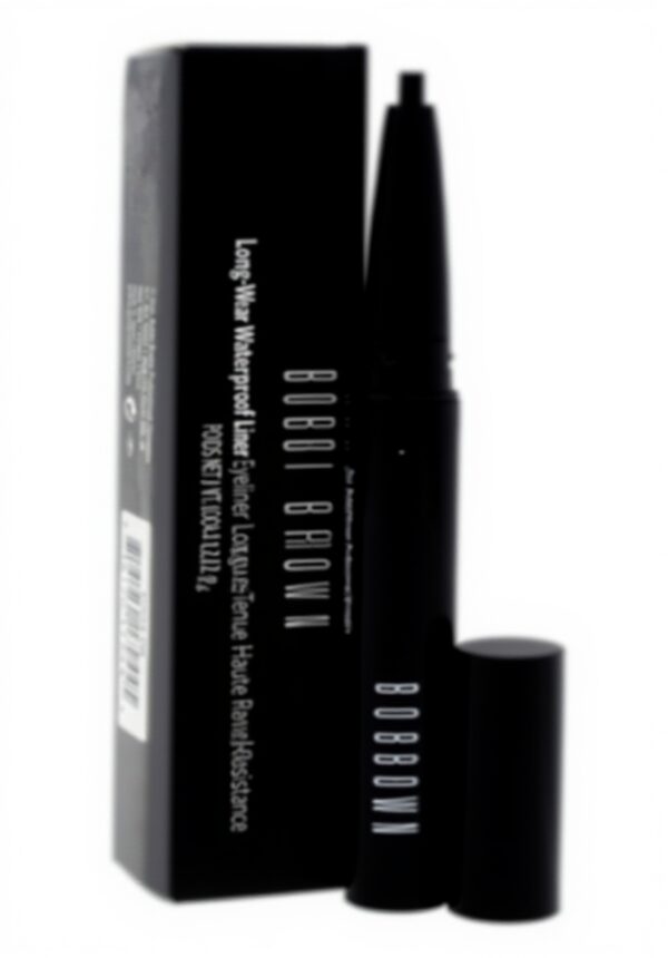 Eyeliner waterproof Bobbi Brown Black Out maquillage yeux